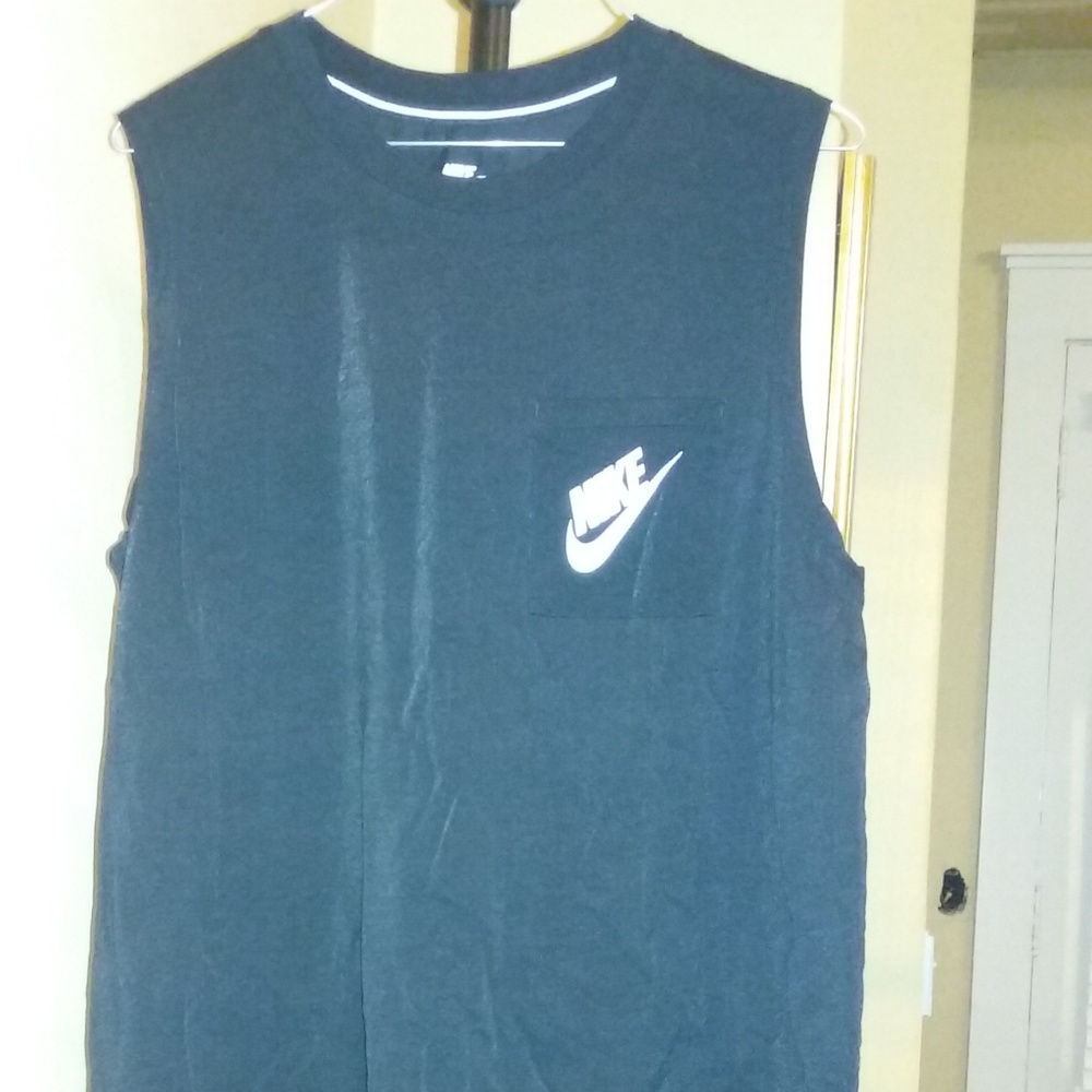 Nike Workout Muscle Shirt