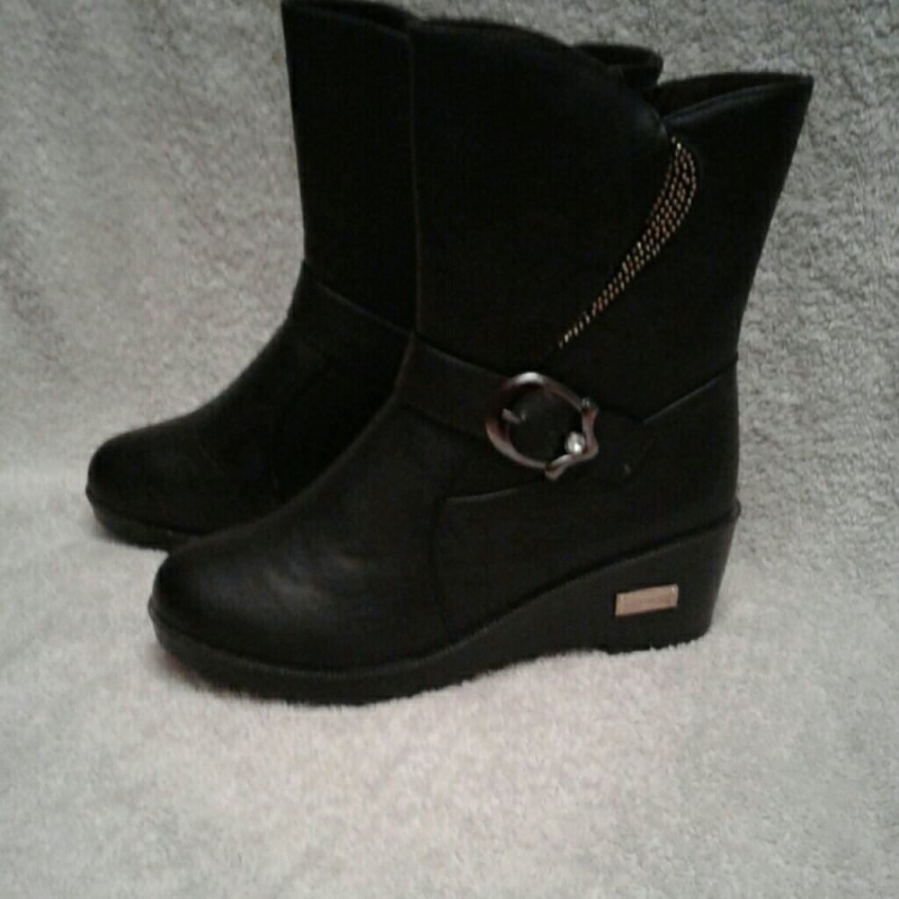 Golden Road Fashion boots