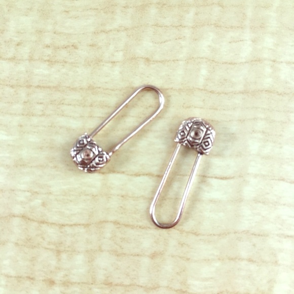 House Of Harlow Rose Gold Crystal Drop Earrings - Picture 2 of 5