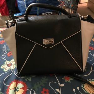 Kate Spade ♠️ Envelope style pebbled leather bag