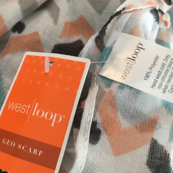 Brand New Long Soft Scarf - Picture 2 of 5