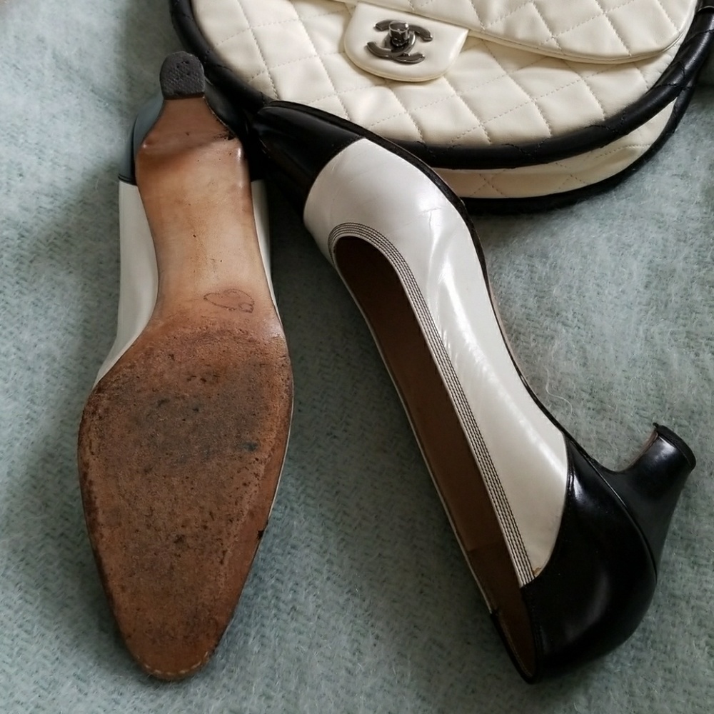 Shoes - Picture 2 of 7