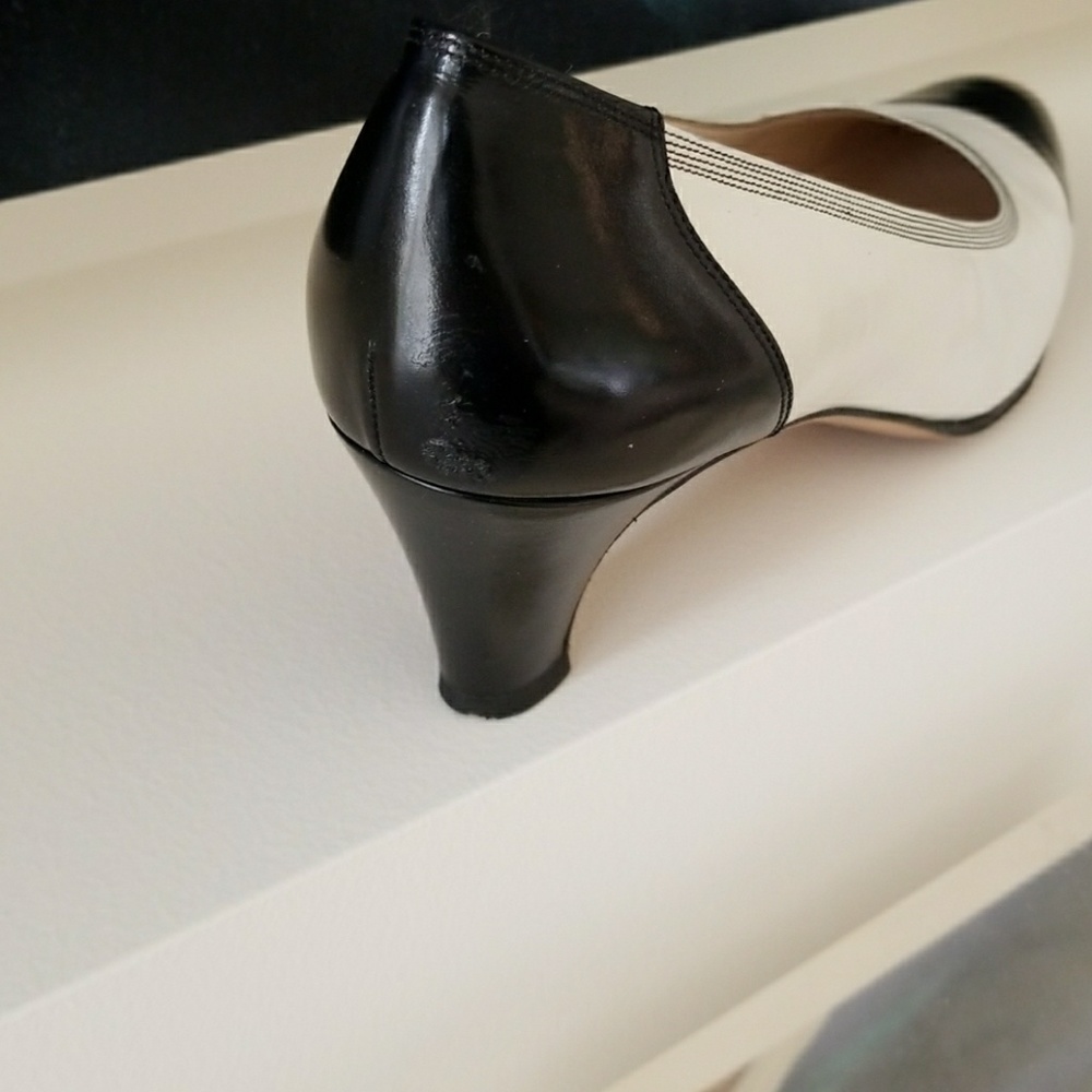 Shoes - Picture 3 of 7