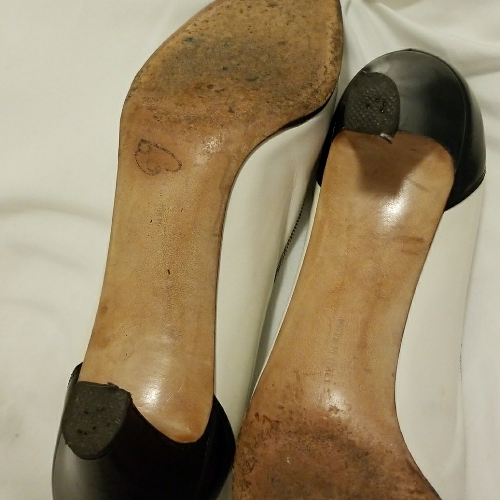 Shoes - Picture 5 of 7