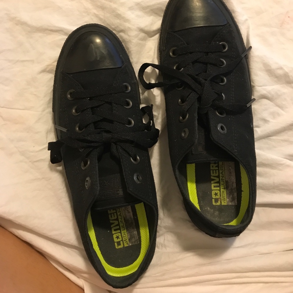 All black converse