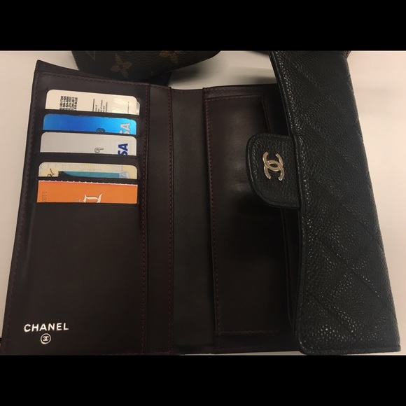SOLD! Chanel black caviar long flap wallet - Picture 3 of 8