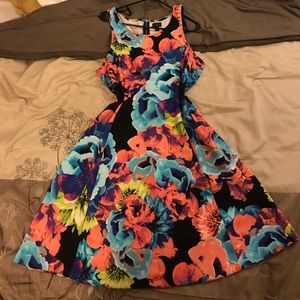 Women’s Dresses