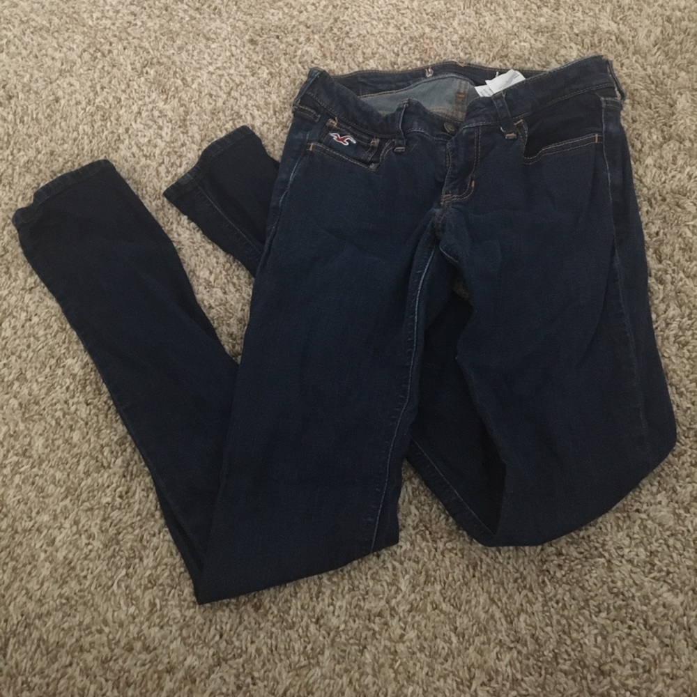 Hollister dark wash jeans