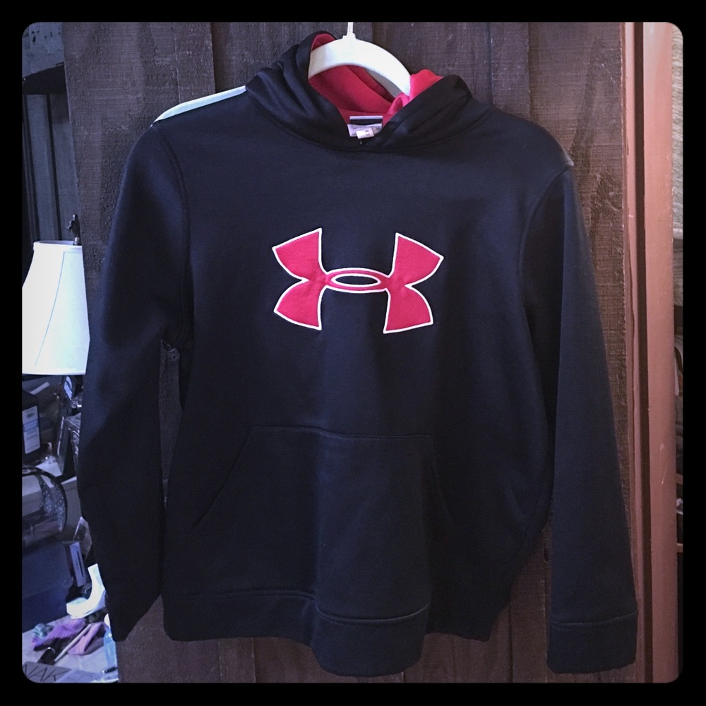 Under armour Boys sweatshirt black and red