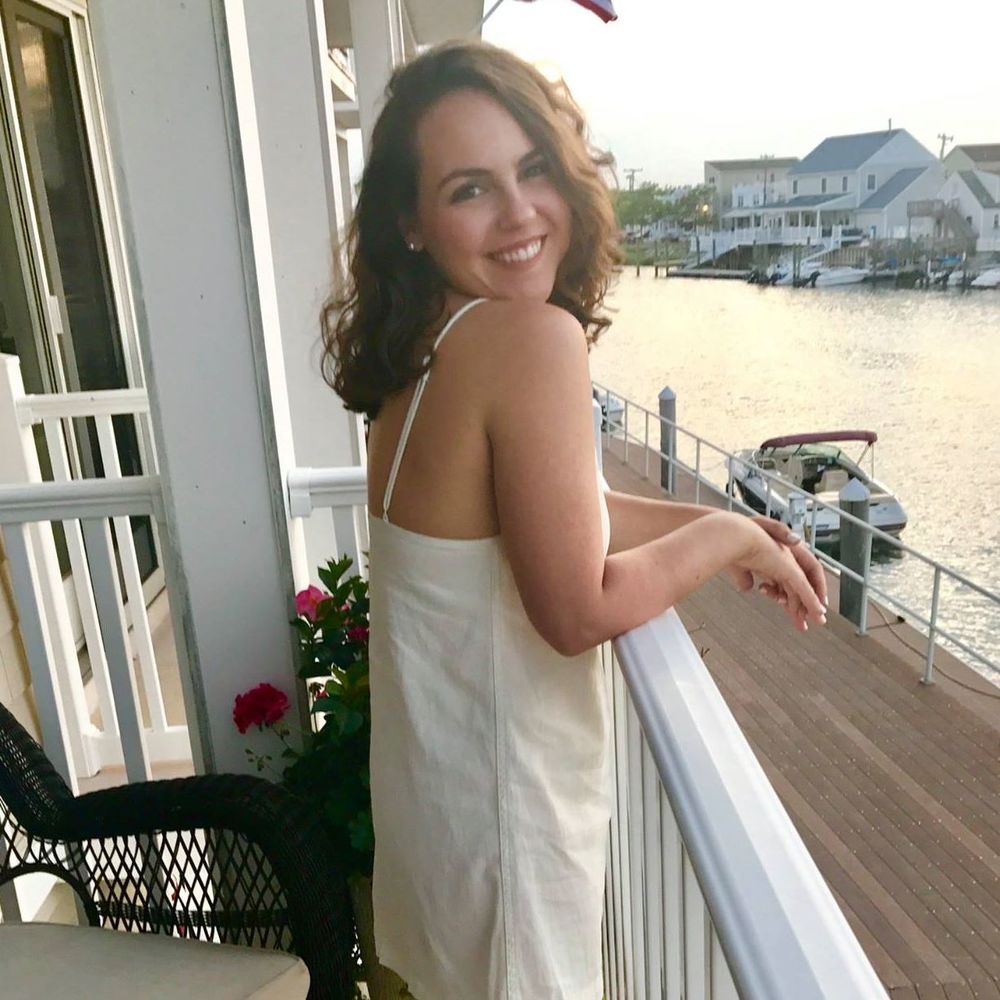 Meet your Posher, Alyssa