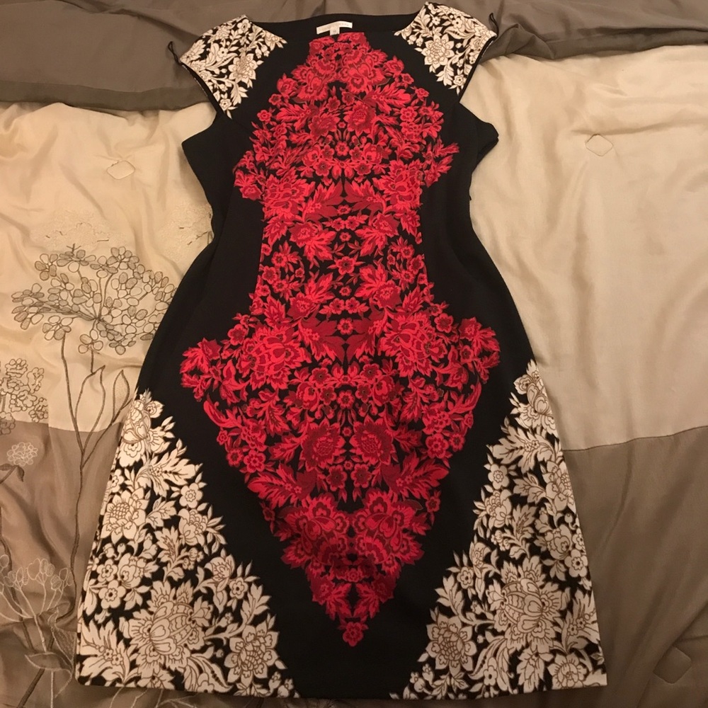 Women’s dress