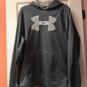 Men’s large UA hoodie