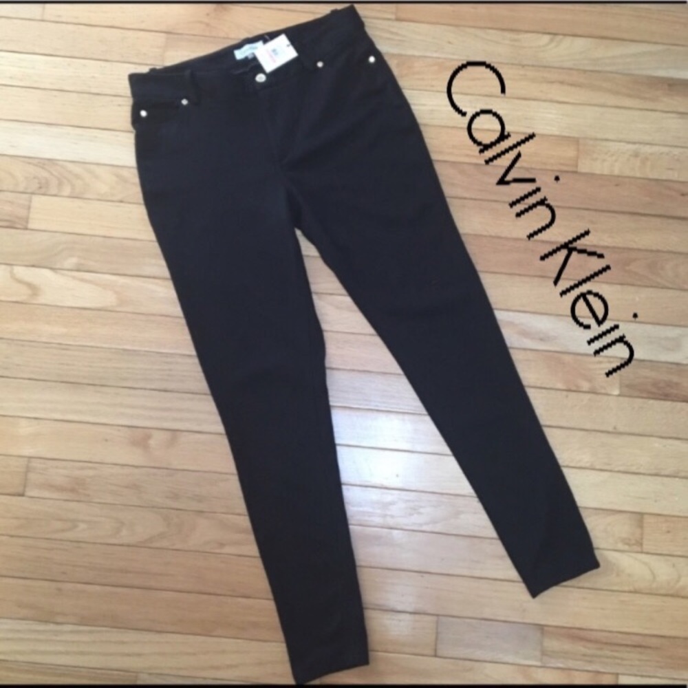 Calvin Klein Black Skinny Pants❣️