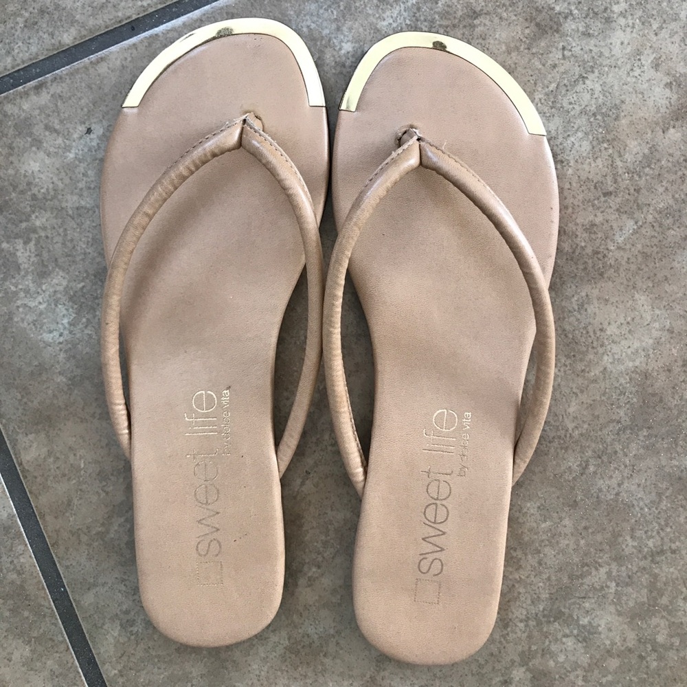 Women’s flip flops