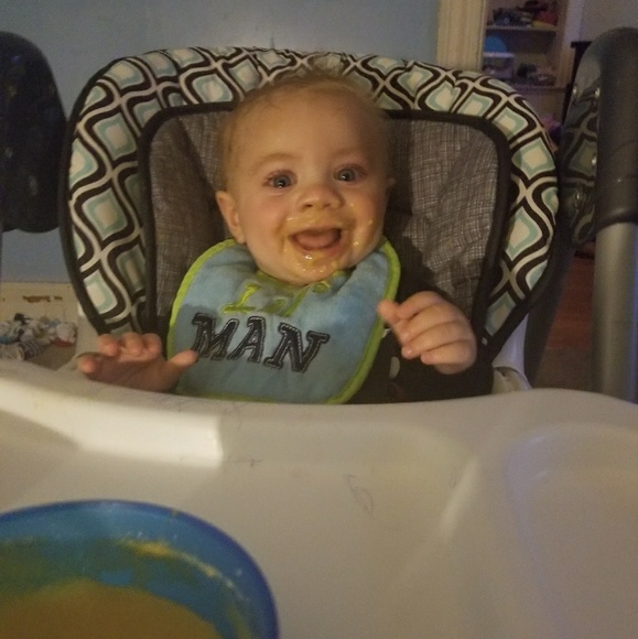 Meet your Posher, Tiffany - Picture 3 of 3