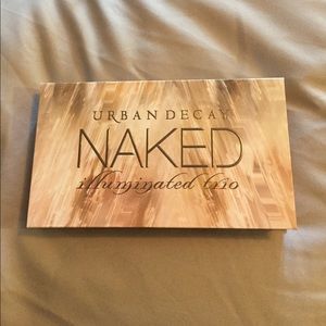 Urban Decay Naked Illuminated Trio