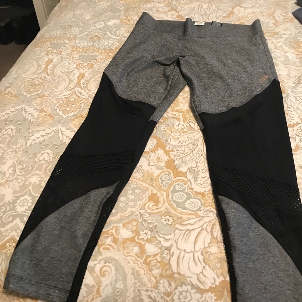 Pink nwt leggings