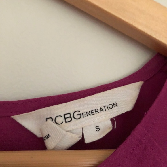 BCBGeneration Magenta Purple Blouse Size Small - Picture 3 of 6