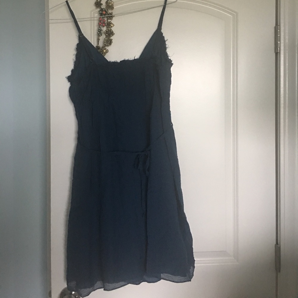 Dress - Picture 5 of 5