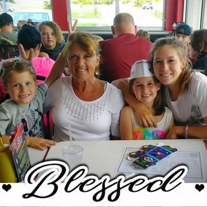 Meet your Posher, Deb