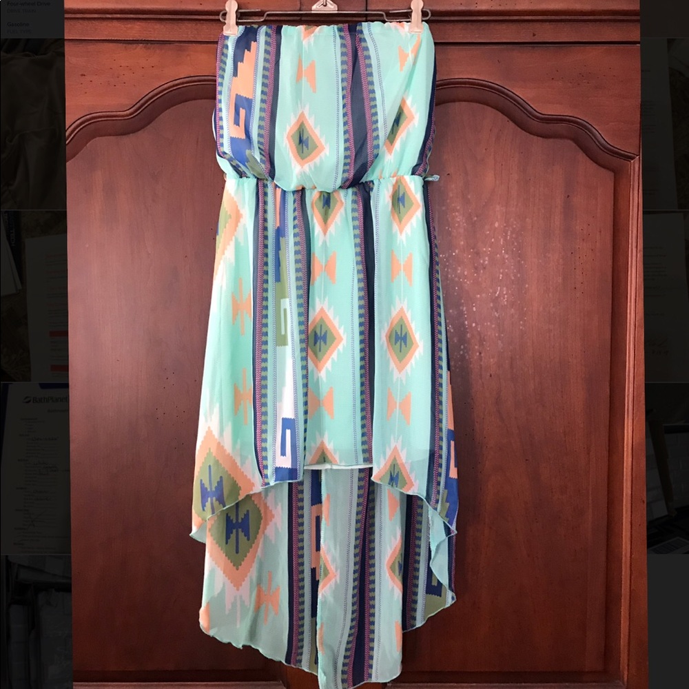 Ladies DayTrip strapless Dress / High-Low