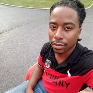 Meet your Posher, Deandre