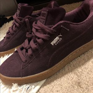 Suede pumas !!!