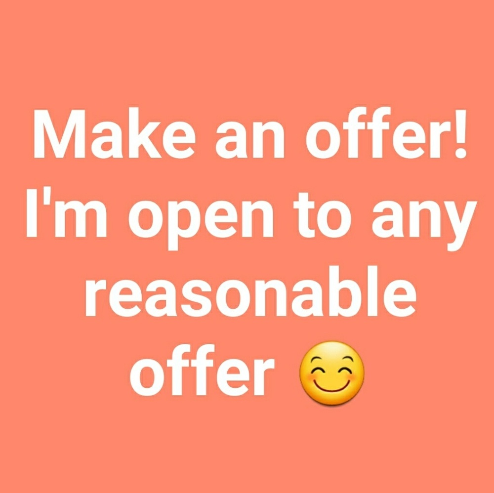 ❤Offer Up!❤