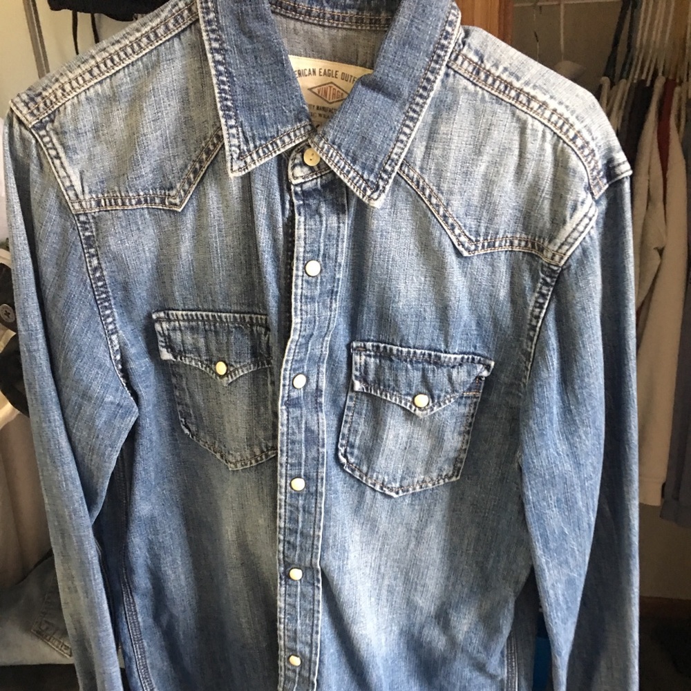 AEO Denim Jacket Vintage!
