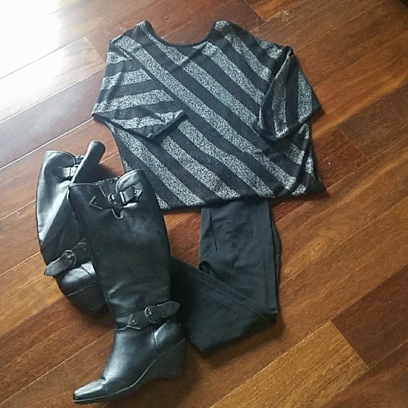 Rock & Republic Tops - Rock & Republic black and silver shirt