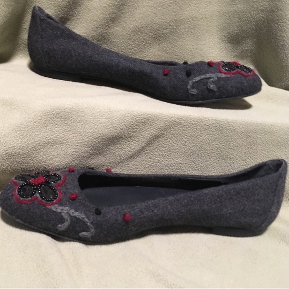 Stuart Weitzman flats design wool wrap leather 9M