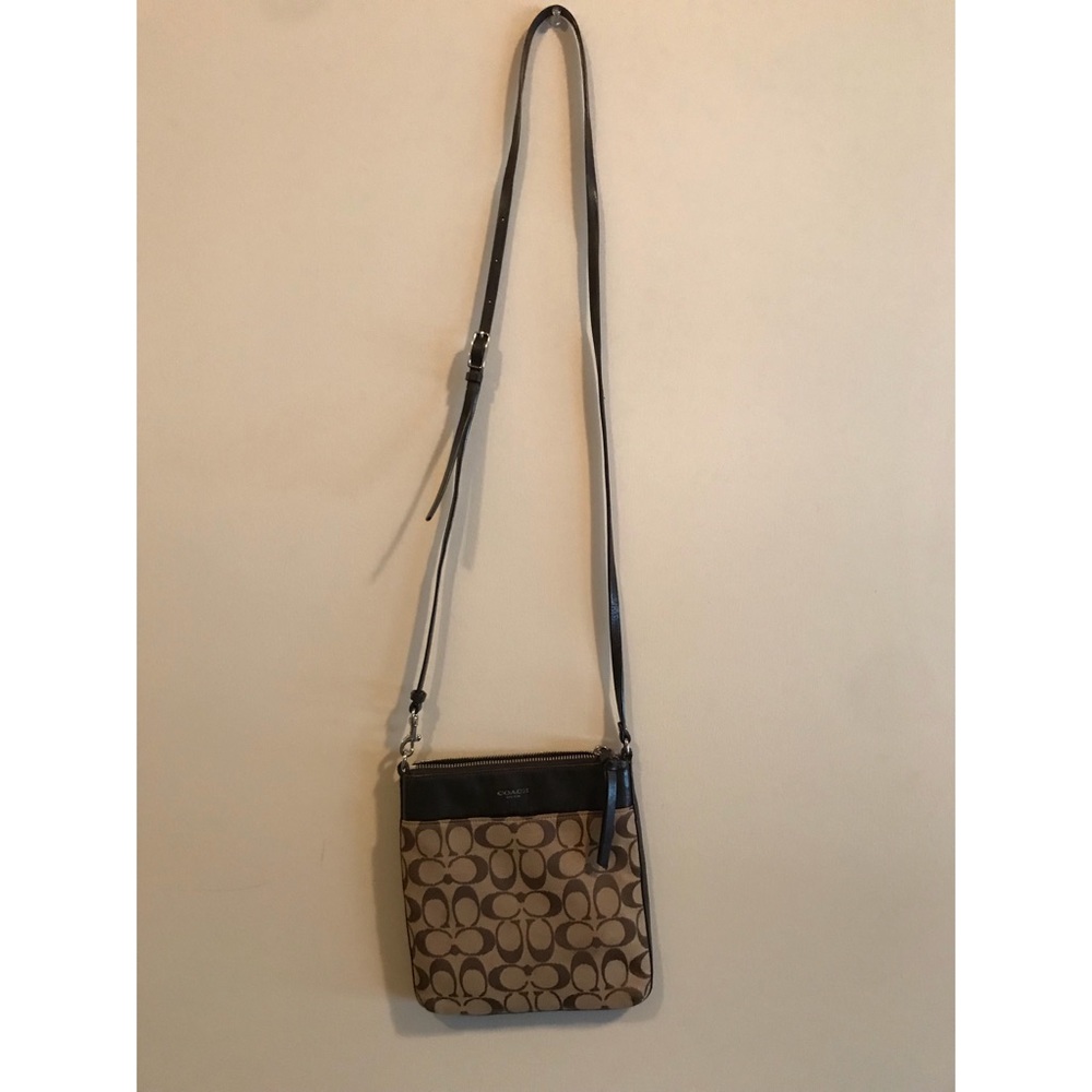 *NOW UNTIL BLACK FRI*Coach Messenger Crossbody Bag