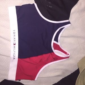 Tommy Hilfiger High Neck Sports Bra * NEW *