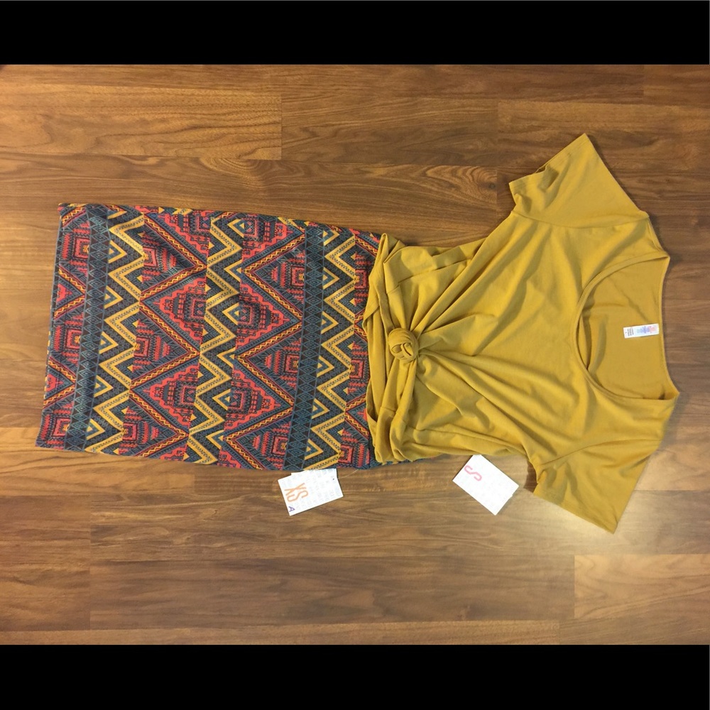 LulaRoe outfit - XS Cassie and S classic