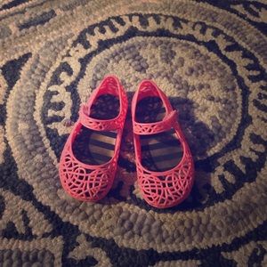 Hot pink jelly flats