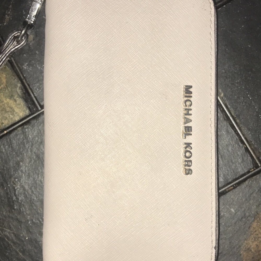 Michael Kors Wristlet