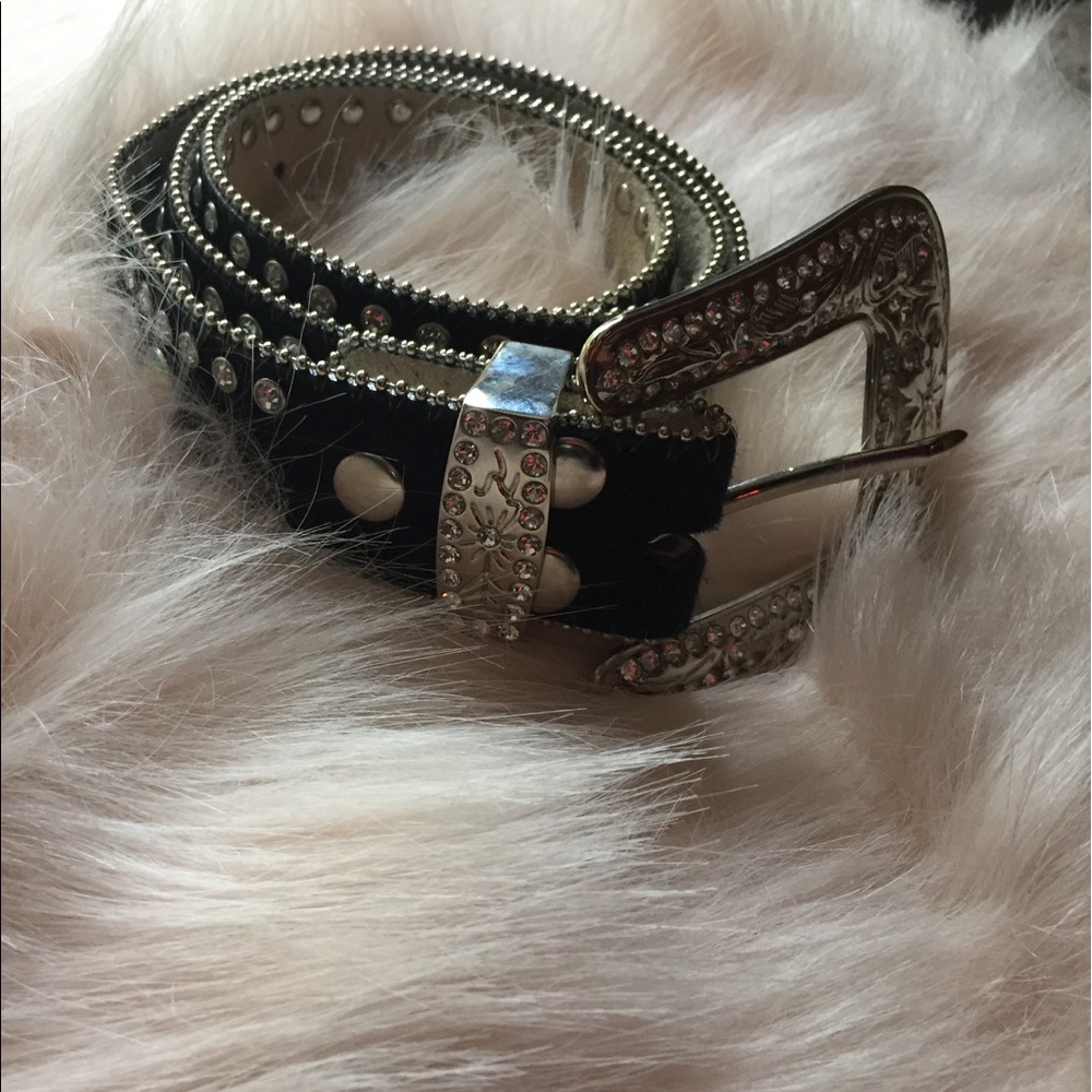 Black Leather & Embelished Cowgirl Belt