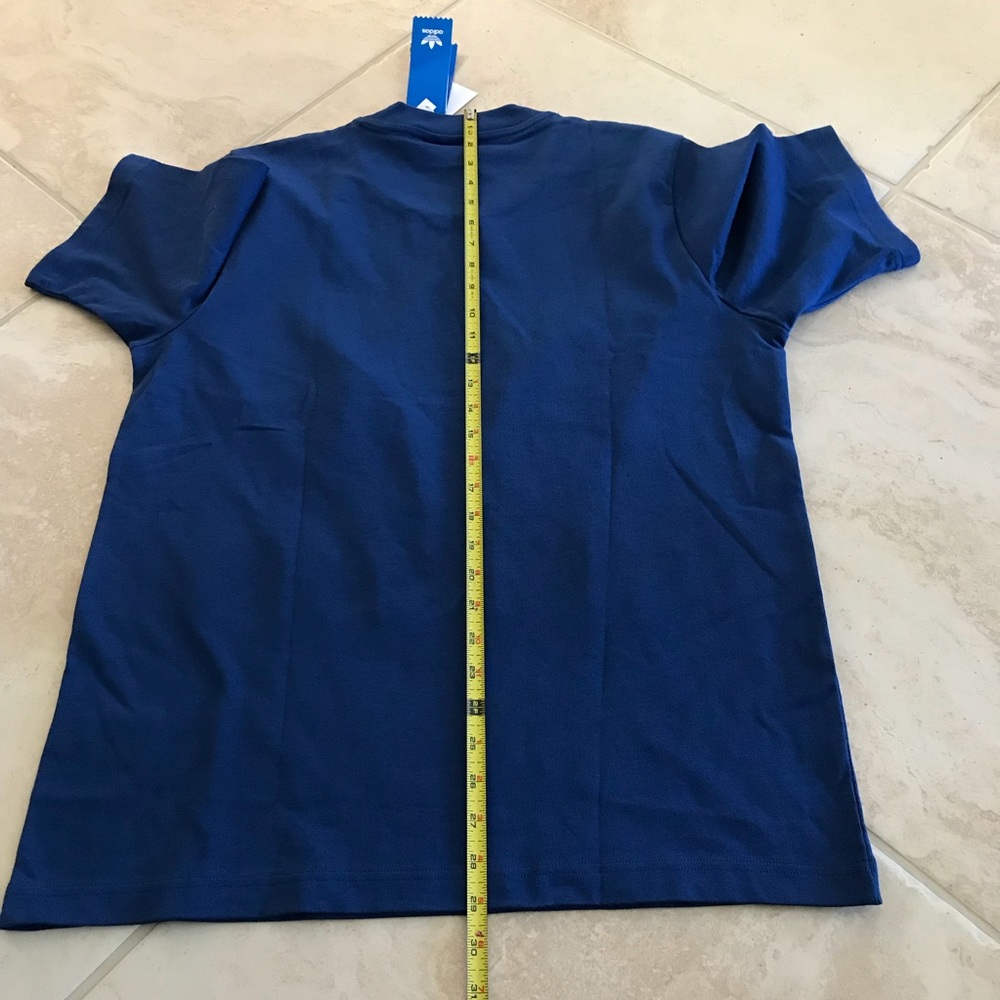 Adidas T-Shirt - Picture 6 of 8