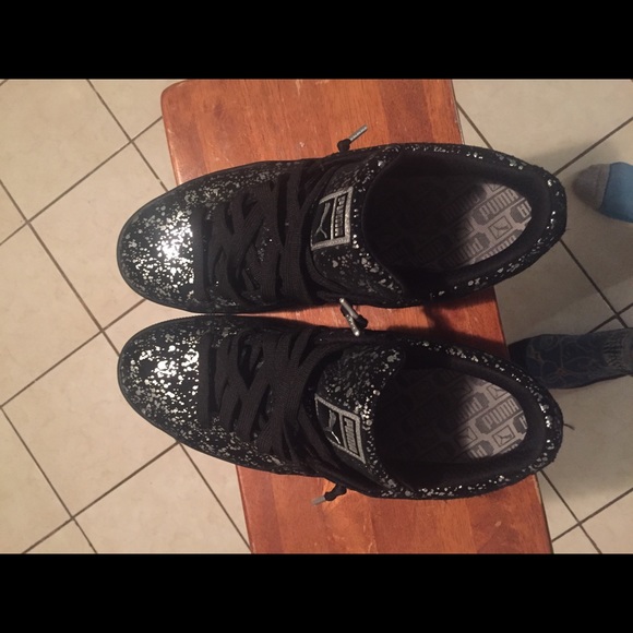 Exclusive Puma Lowtops - Picture 3 of 3