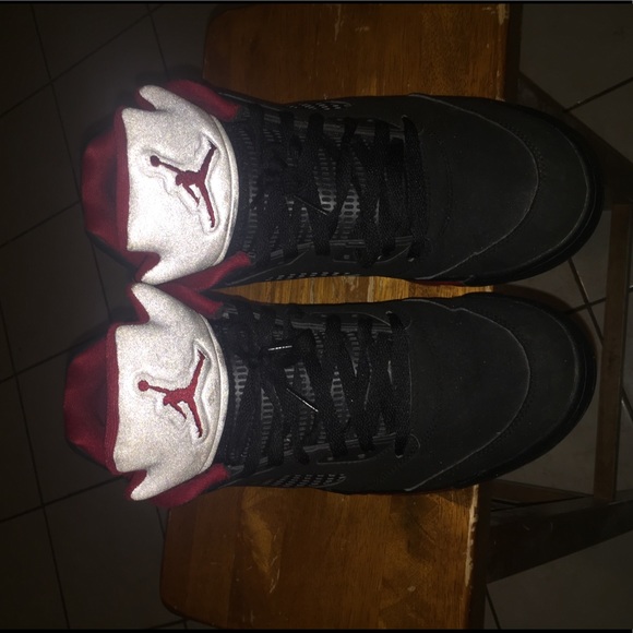 Lowtop Fire red 5’s - Picture 3 of 4