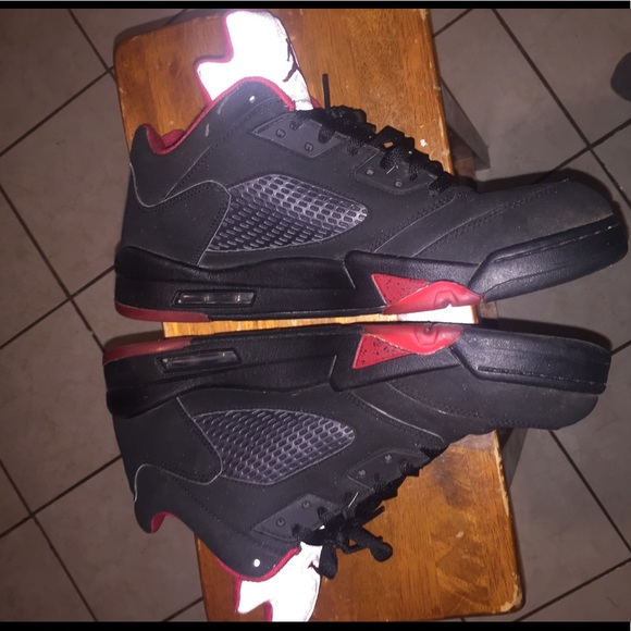 Lowtop Fire red 5’s - Picture 4 of 4