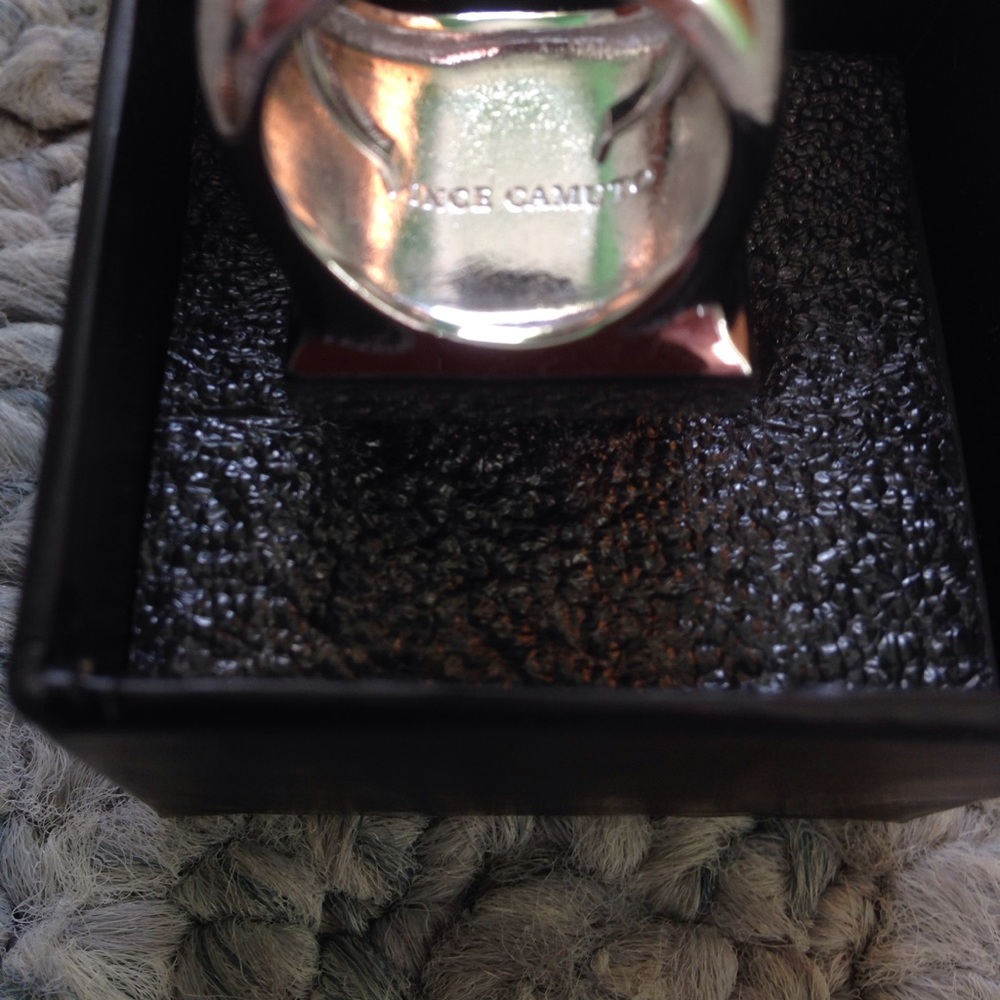 New Vince Camuto adjustable ring - Picture 5 of 7