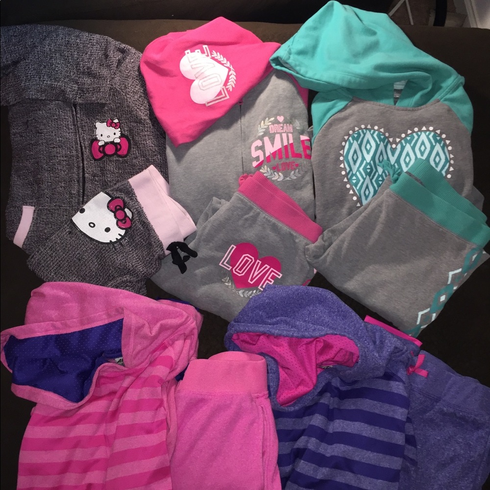 Girls sweatsuits