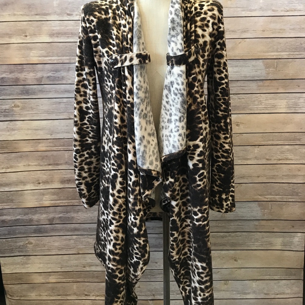 Cecico cardigan.