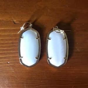 White pearl gold Kendra Scott earrings