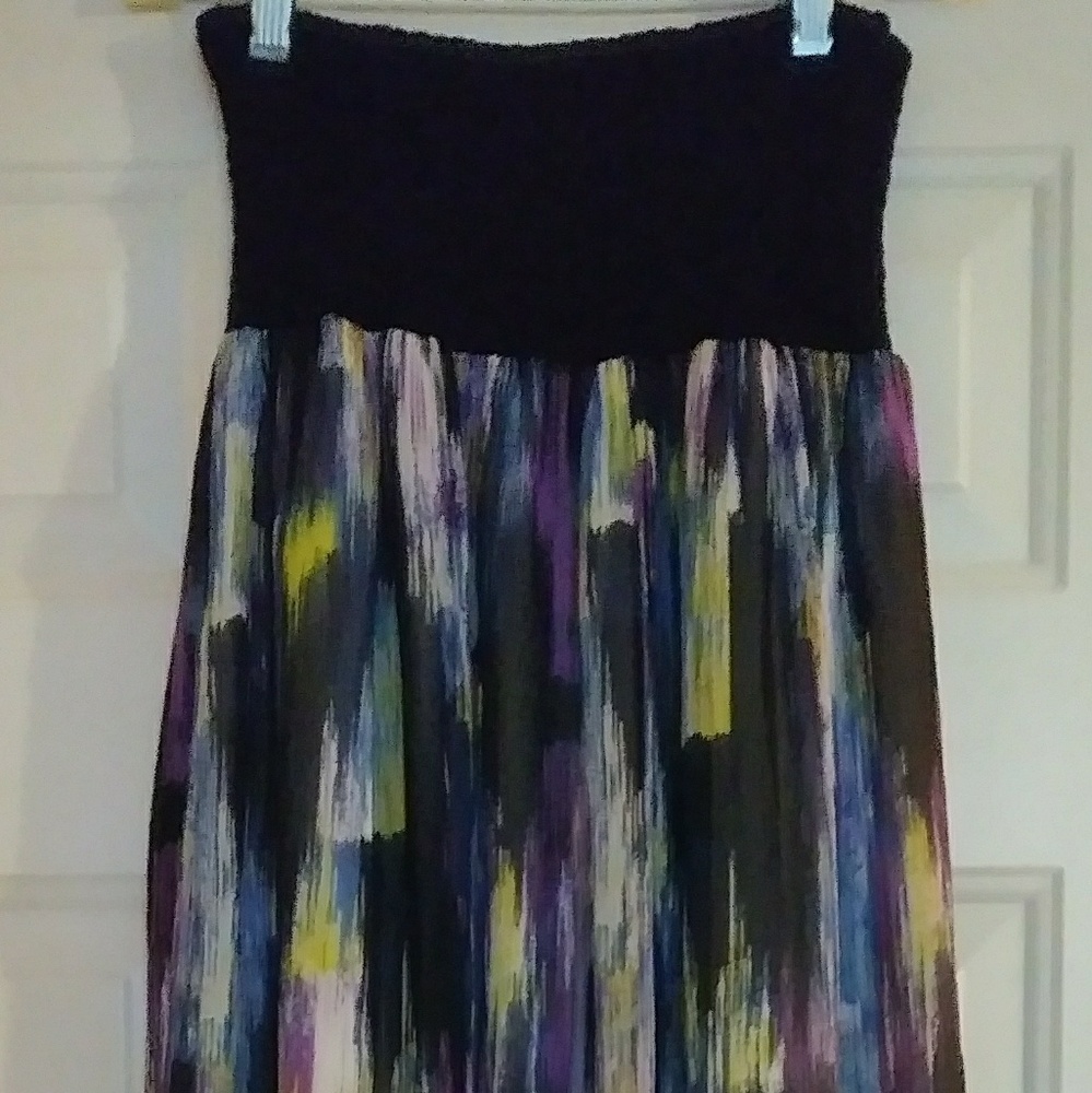 Cute Dress w/ Sheer Overlay!🐬