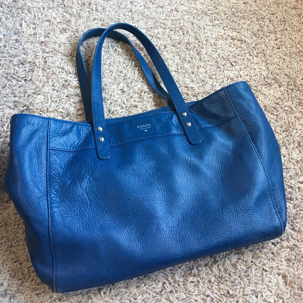 Fossil handbag