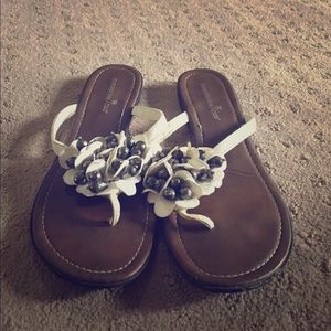 White flower sandals