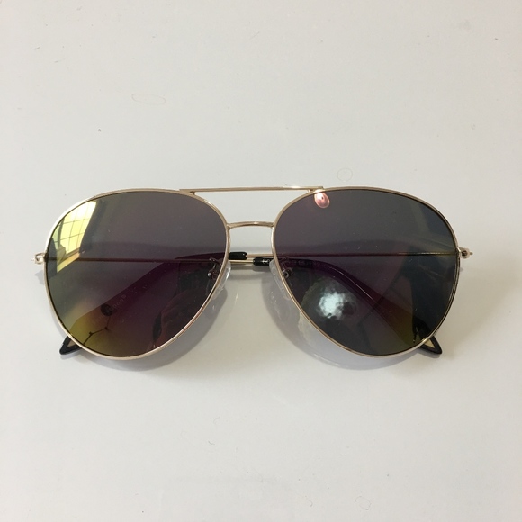 Black Aviators - Picture 1 of 1