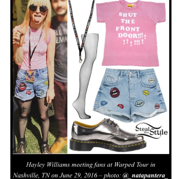 Zara Trafaluc Lips Denim Shorts - Picture 2 of 6